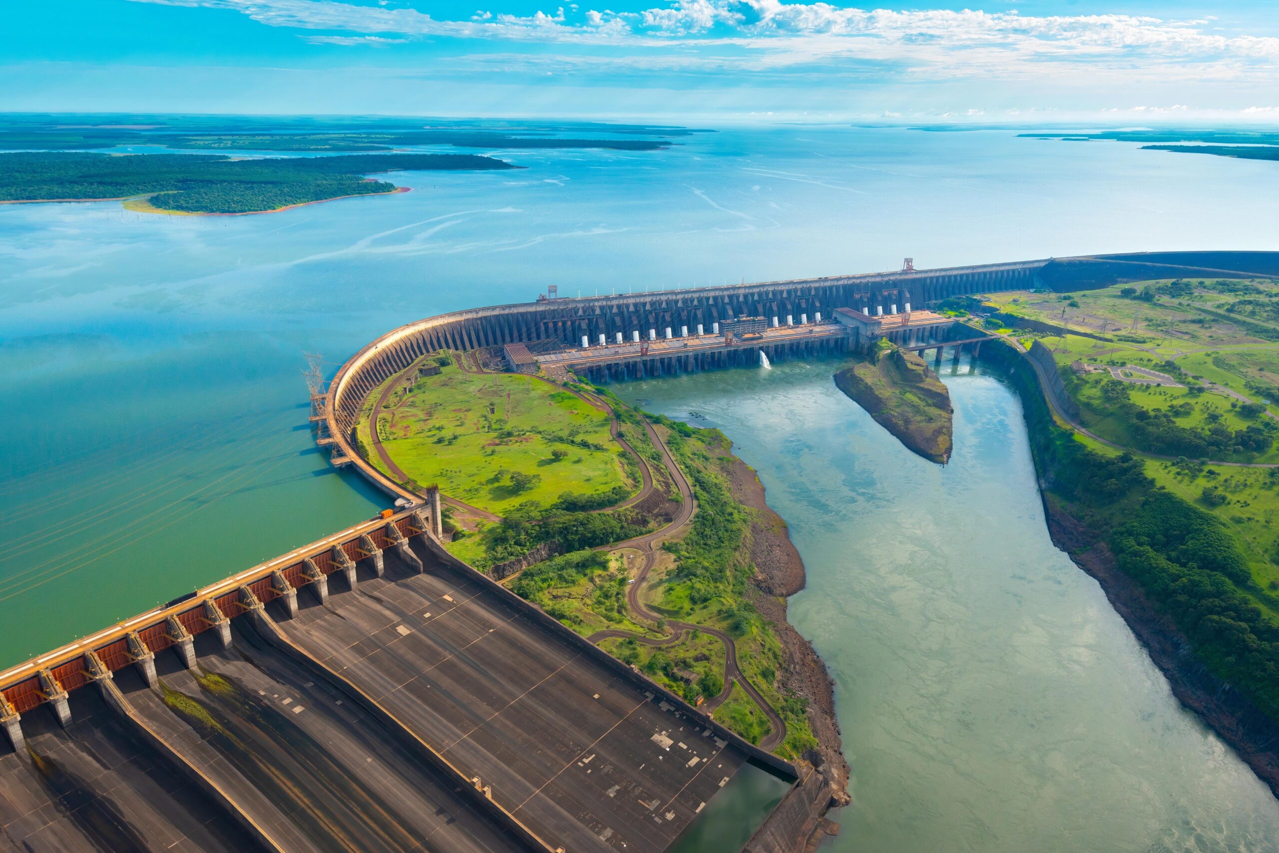 Transporte: Itaipu Binacional